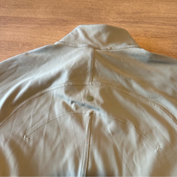 Lululemon Green InStill Jacket - Picture 7 of 11